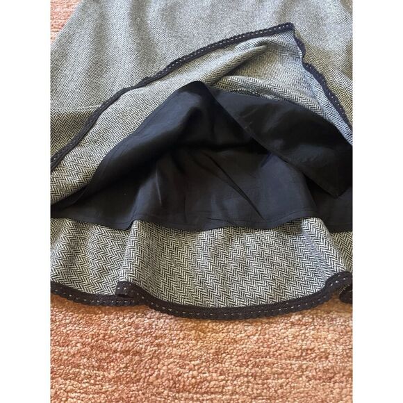 Ann Taylor LOFT Petites Wool Blend Herringbone Flounce Skirt Gray 6P - Picture 7 of 8